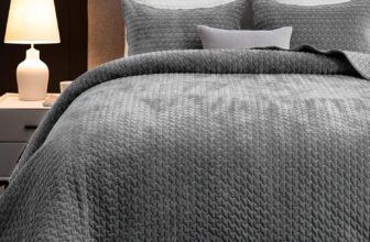 Velvet Quilt Queen Size