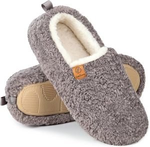 EverFoams Women’s Soft Curly Full Slippers