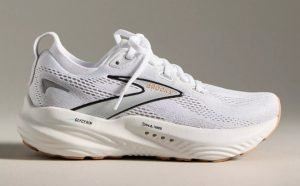 Brooks is having Big Holiday sale site wide !