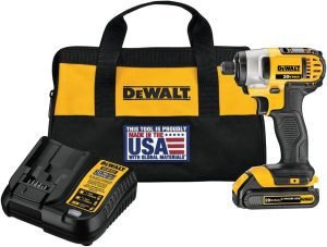 20V MAX Impact Driver Kit
