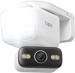 Tapo 2K Outdoor Pan/Tilt Wired Floodlight Security Camera 