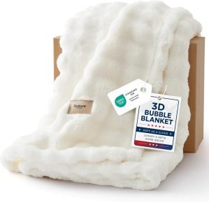 Bedsure 3D Fleece Bubble Blanket for Couch