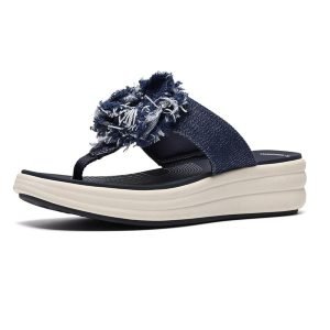 Clarks Women’s Drift Rose Cloudsteppers Flip-Flop