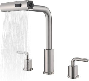 Kitchen Faucet with Pull-Down Sprayer