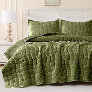 Velvet quilt set